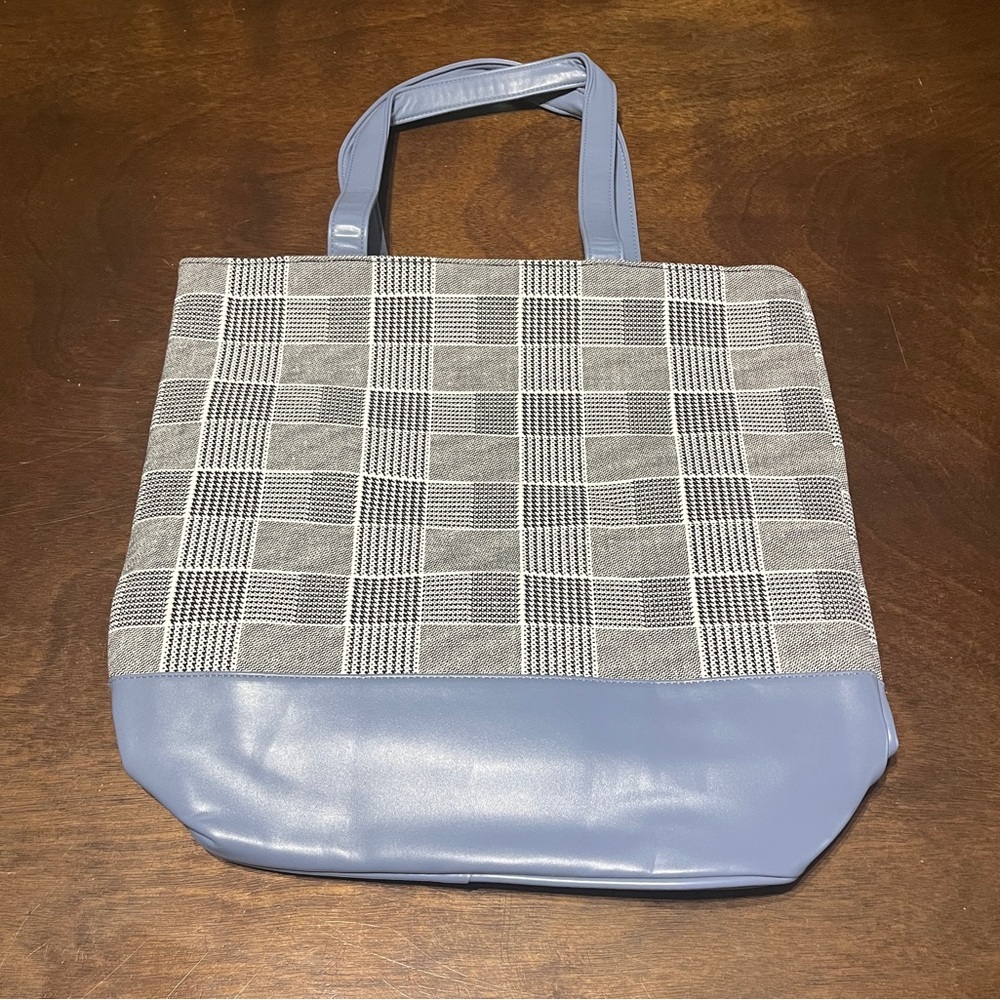 Stylish and Sturdy Gray and Blue Plaid Tote Bag​